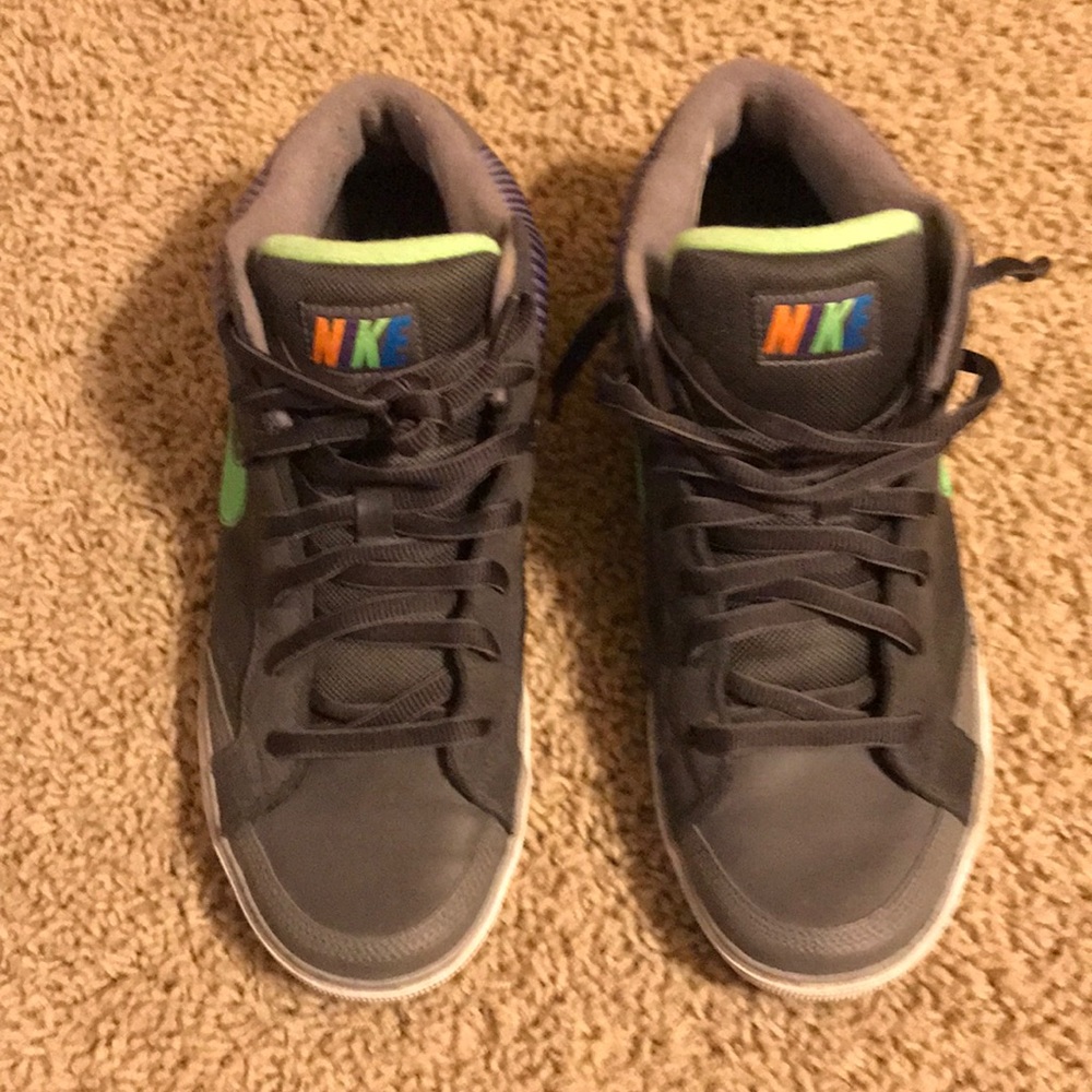 Nike shoes